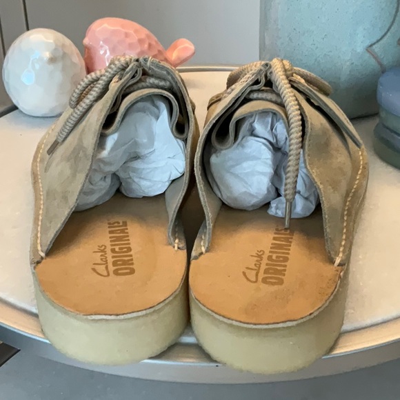 Clarks Original Men’s Desert Nomad Mule Pale Grey Suede - Picture 3 of 6